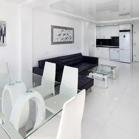 Apartment La Perla *